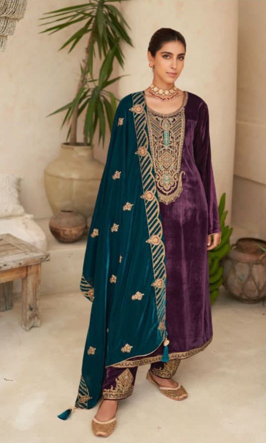 Nazakat Velvet Suit